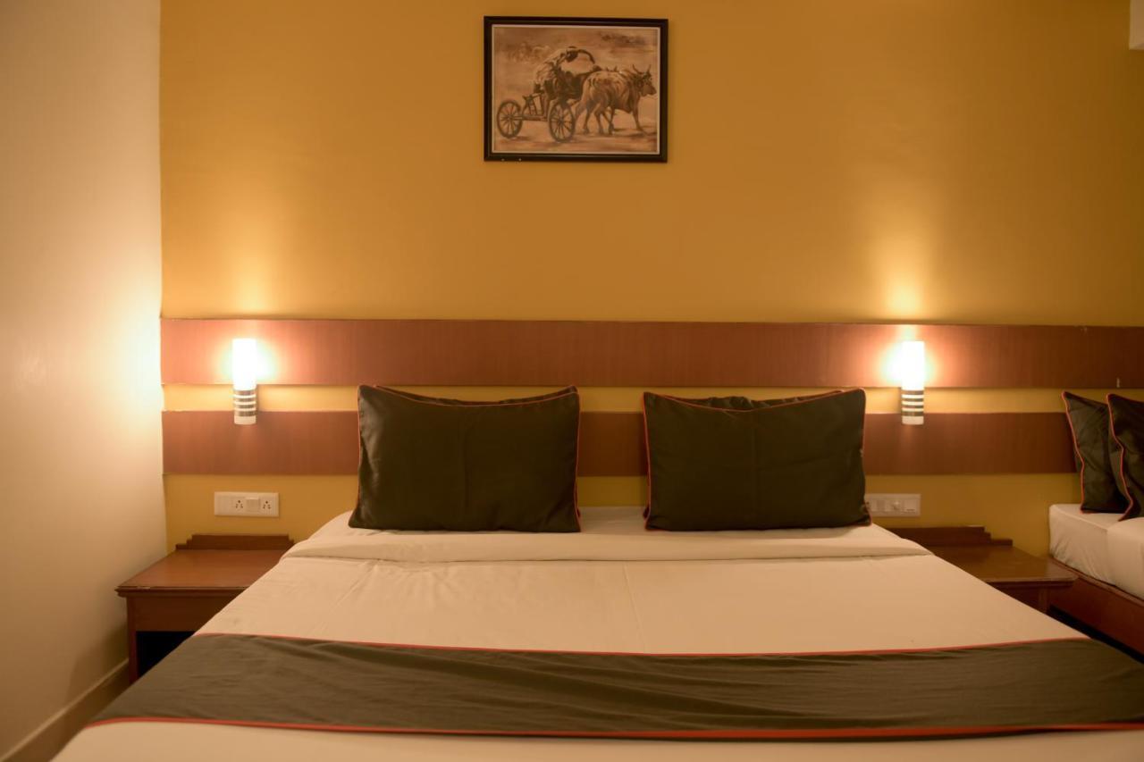 Hotel Casa Meridian Vanivilasa Puram Exterior photo