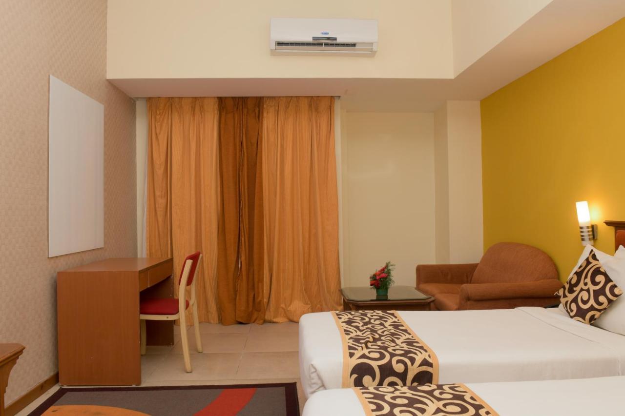 Hotel Casa Meridian Vanivilasa Puram Exterior photo