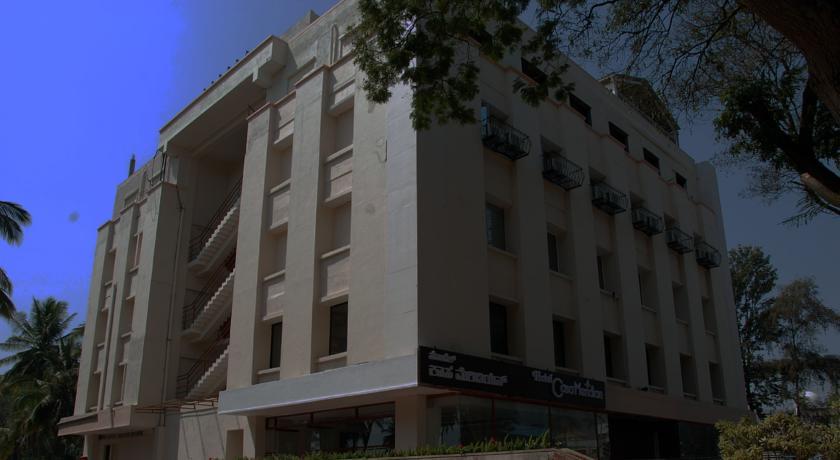Hotel Casa Meridian Vanivilasa Puram Exterior photo