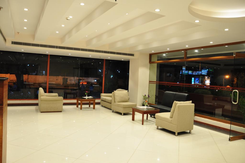 Hotel Casa Meridian Vanivilasa Puram Exterior photo