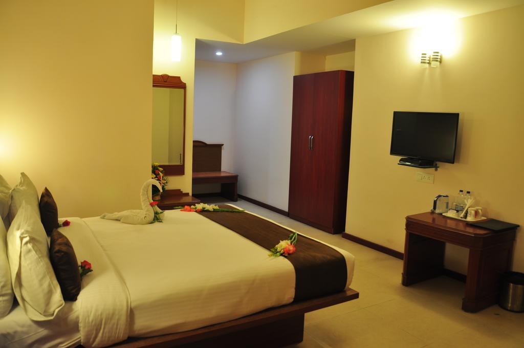 Hotel Casa Meridian Vanivilasa Puram Exterior photo