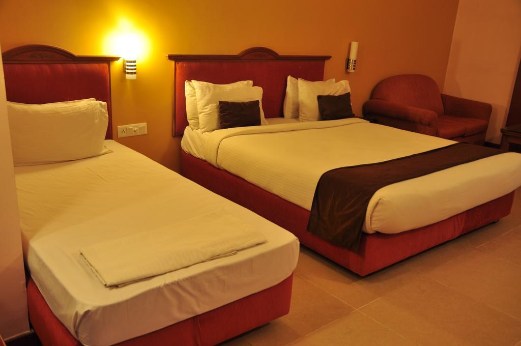 Hotel Casa Meridian Vanivilasa Puram Exterior photo